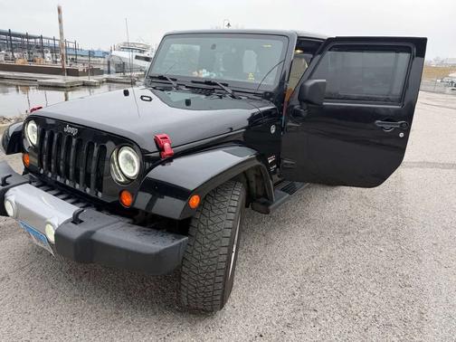 2012 Jeep Wrangler Unlimited Sahara