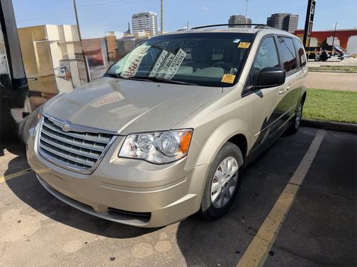 Gold 2009 Chrysler Town & Country LX