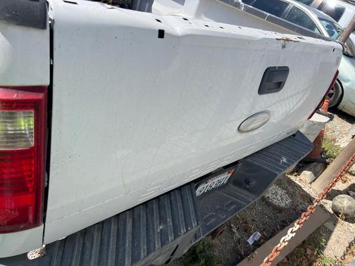 White 2012 Ford F-250 XL