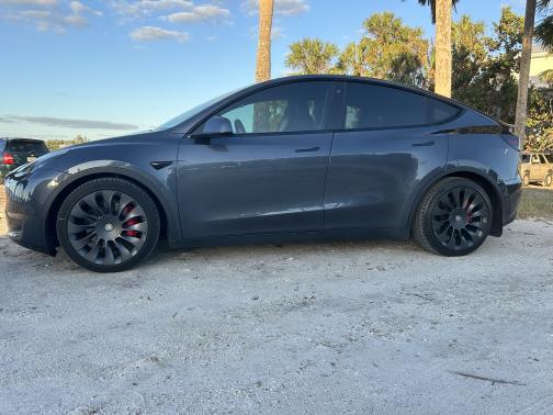 2020 Tesla Model Y Performance