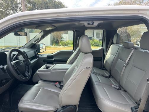 White 2017 Ford F-150 XL