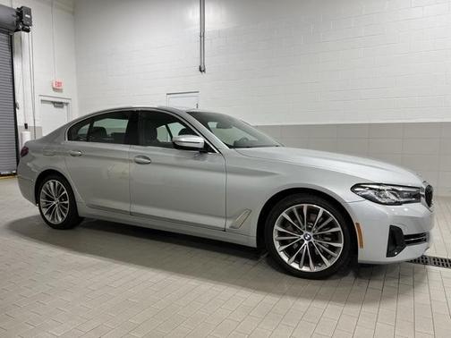 Silver 2021 BMW 530 i xDrive