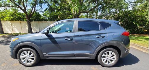 2020 Hyundai TUCSON SE