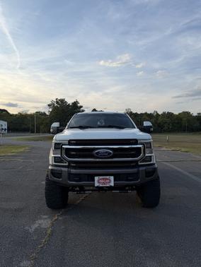 White 2022 Ford F-250 King Ranch