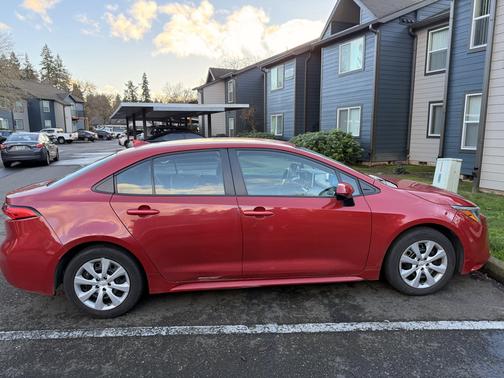 2021 Toyota Corolla LE