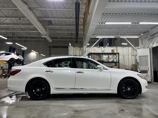 2010 Lexus LS 460 Base