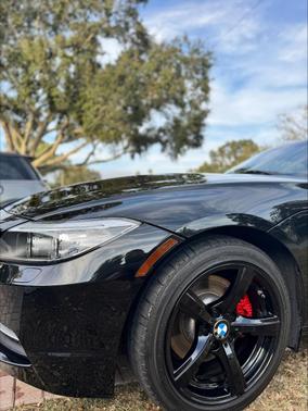 Black 2015 BMW Z4 sDrive28i