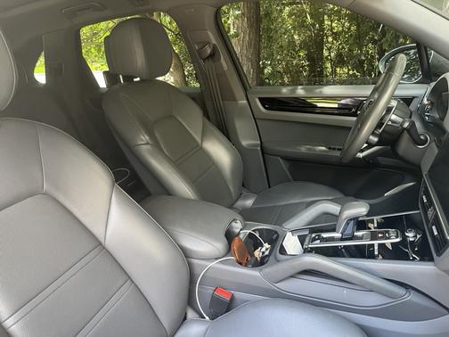2020 Porsche Cayenne Cayenne Coupe
