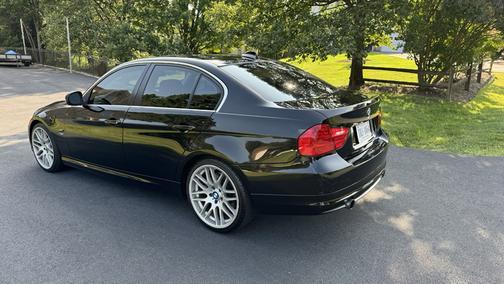 2010 BMW 335 i xDrive