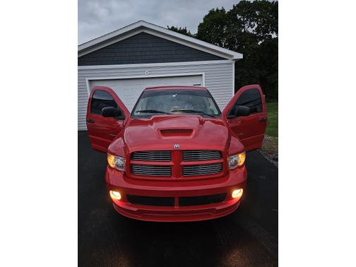 2004 Dodge Ram 1500 SRT-10