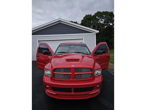 2004 Dodge Ram 1500 SRT-10