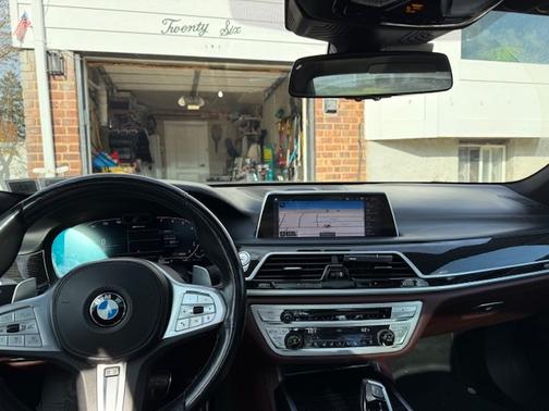 2020 BMW 745e xDrive iPerformance