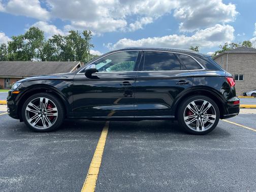 Black 2018 Audi SQ5 3.0T Prestige