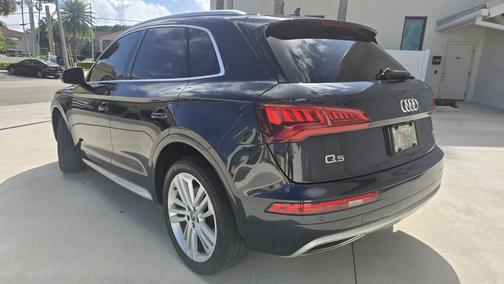 2018 Audi Q5 2.0T Tech Premium