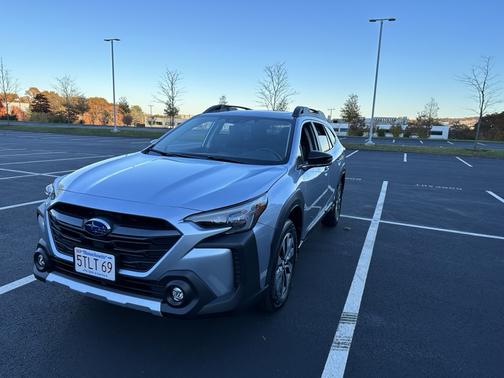2024 Subaru Outback Limited XT