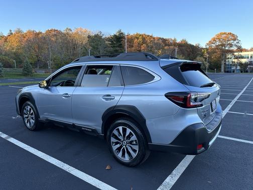 2024 Subaru Outback Limited XT