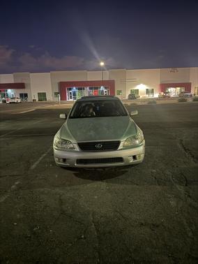 Silver 2002 Lexus IS 300 Base