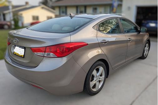 2012 Hyundai ELANTRA GLS