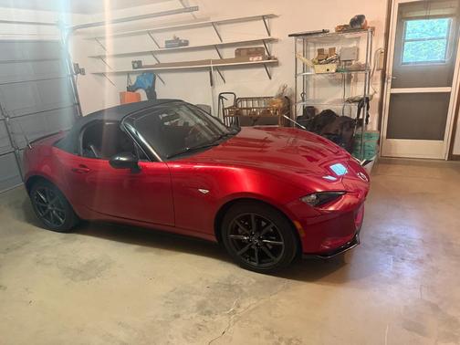 Red 2016 Mazda MX-5 Miata Club