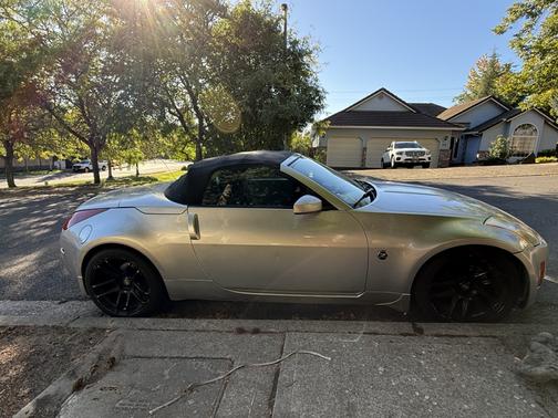 2005 Nissan 350Z Enthusiast