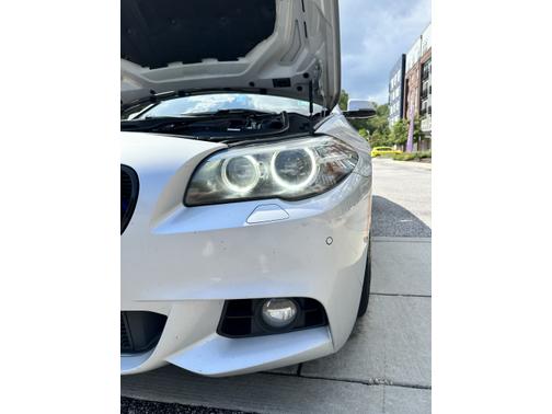 2015 BMW 550 i xDrive