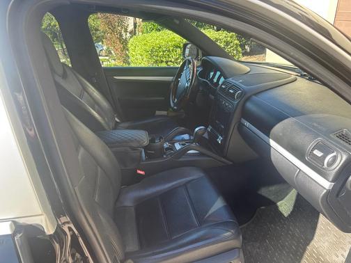 Black 2008 Porsche Cayenne Cayenne