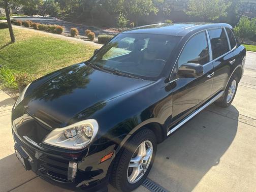 Black 2008 Porsche Cayenne Cayenne