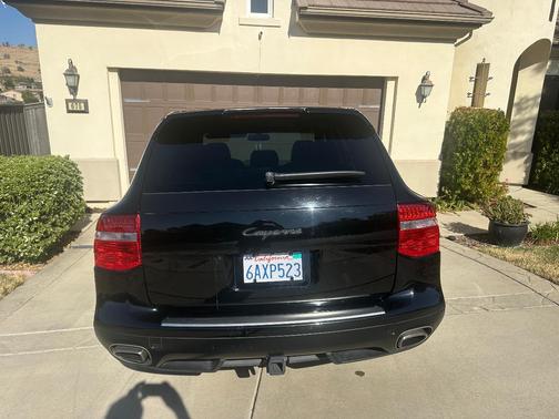Black 2008 Porsche Cayenne Cayenne