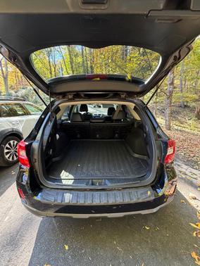Black 2015 Subaru Outback 3.6R Limited