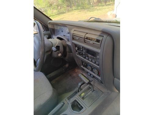 2000 Jeep Cherokee Sport 4WD