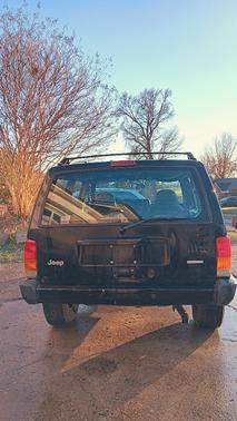 2000 Jeep Cherokee Sport 4WD