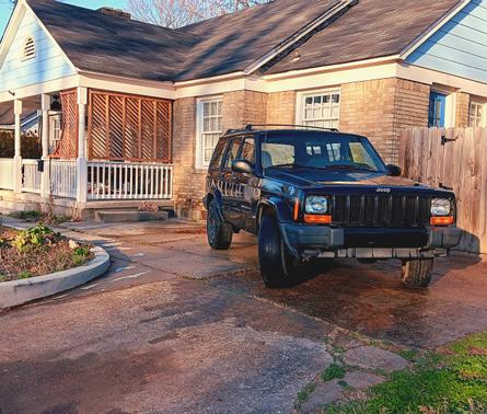 2000 Jeep Cherokee Sport 4WD