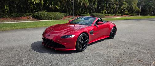 2021 Aston Martin Vantage Base