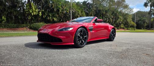 2021 Aston Martin Vantage Base