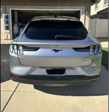 2022 Ford Mustang Mach-E California Route 1