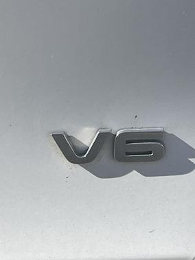 White 2016 Kia Sorento LX