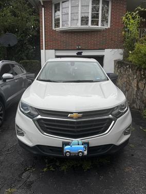 White 2018 Chevrolet Equinox LS