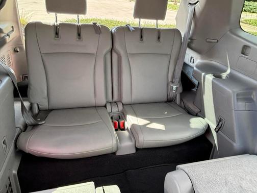 Blue 2013 Toyota Highlander Limited
