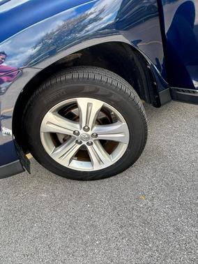 Blue 2013 Toyota Highlander Limited