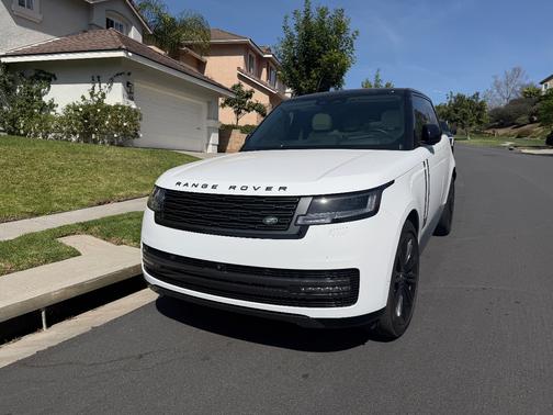 2025 Land Rover Range Rover P530 SE SWB