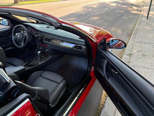 Red 2008 BMW 335 i