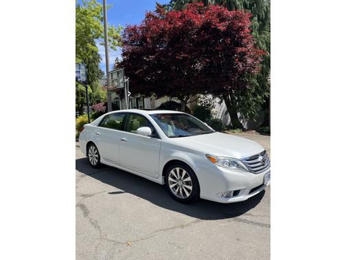 2011 Toyota Avalon Limited
