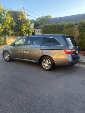 Blue 2012 Honda Odyssey EX-L