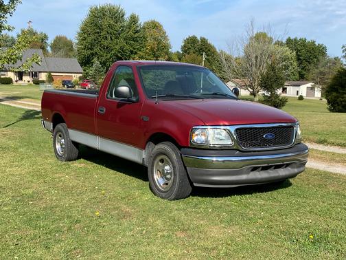 2004 Ford F-150 Heritage XL