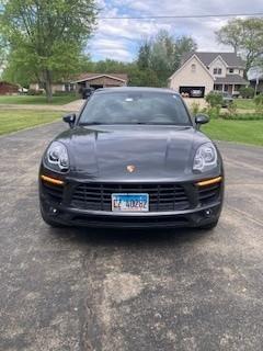 Gray 2018 Porsche Macan Macan S