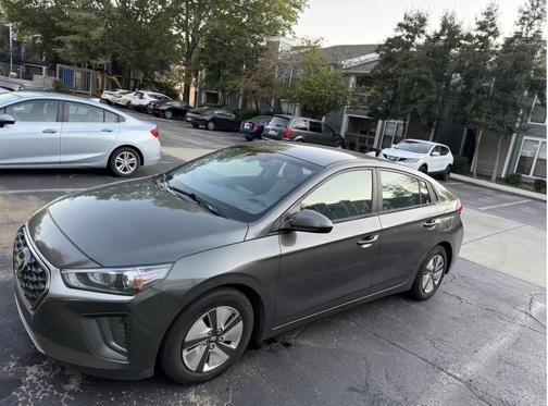 2021 Hyundai IONIQ Hybrid Blue