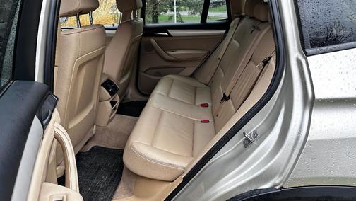 Gold 2011 BMW X3 xDrive28i
