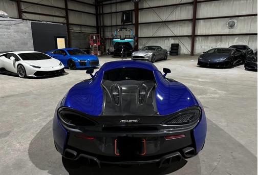 2016 McLaren 570S Base