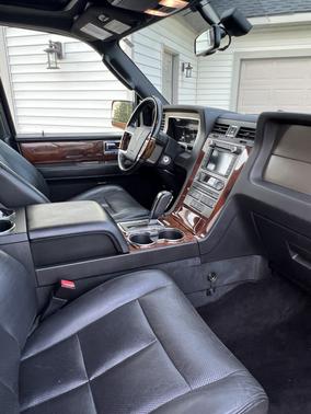 Black 2012 Lincoln Navigator L