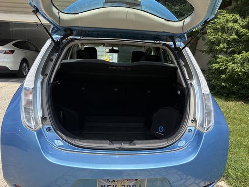 2013 Nissan Leaf SL